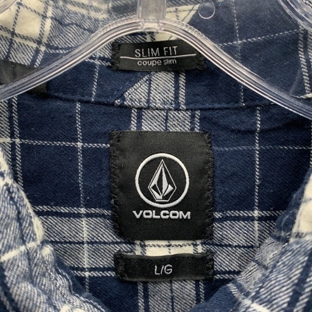 Volcom Caden Plaid Flannel Shirt Men's Size L Slim Fit Navy Blue Button Up - Picture 7 of 11